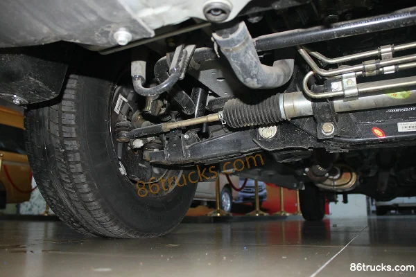 Foton utilitaire ParkerE classique 122 ch fourgon fermé Châssis (2) | 86Trucks
