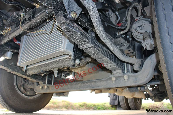 JAC Junling V6 160 ch 4X2(6 roues) camion léger plateau 3,8 m cabine approfondie Châssis (3) | 86Trucks