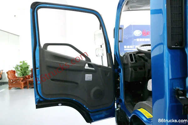 FAW Jiefang J6F 108hp 4X2(6 wheels) Single Row Light Truck Chassis Cab (1) | 86Trucks