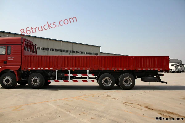 SHACMAN Delong New M3000 430 hp 8X4(12 wheels) 9.55 m flatbed cargo truck (axle ratio 5.262) Body (1) | 86Trucks