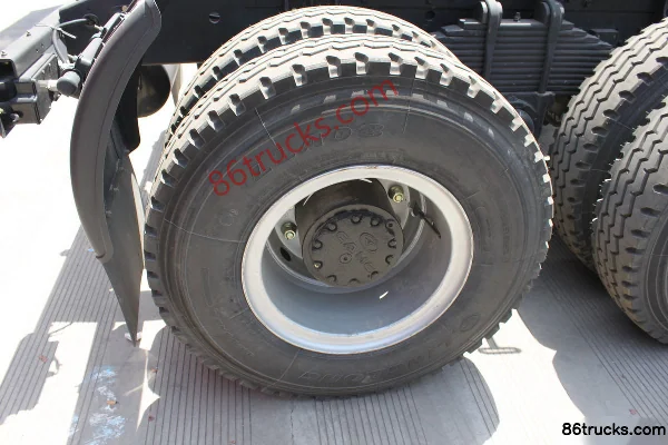 Hualing camion lourd 375 ch 6X4(10 roues) tracteur routier Châssis (3) | 86Trucks