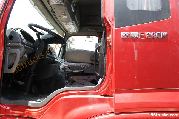 Foton AumanETX 5 Series Heavy Truck 310hp 6X2(8 wheels) Tractor Truck Cab (2) | 86Trucks