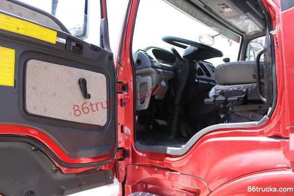 Foton AumanETX 5 Series Heavy Truck 310hp 6X2(8 wheels) Tractor Truck Cab (1) | 86Trucks