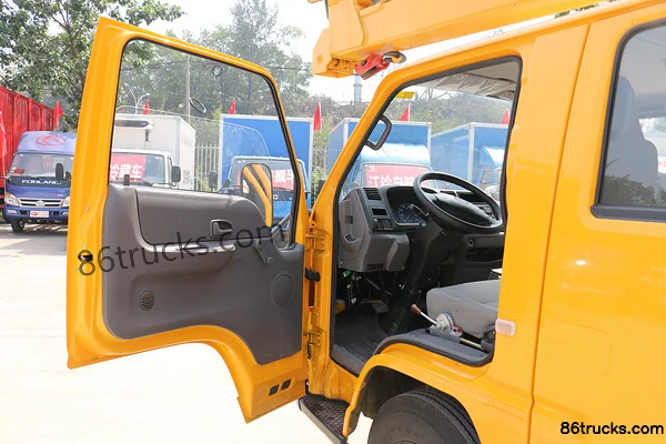 JMC New Kaiyun 109 hp 4X2(6 wheels) 16m Aerial Work Truck Cab (2) | 86Trucks