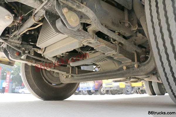 JMC New Kaiyun 109 hp 4X2(6 wheels) 16m Aerial Work Truck Chassis (3) | 86Trucks