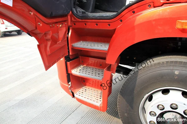 FAW Jiefang J6P Heavy Truck Leading Edition 460hp 6X4(10 wheels) Tractor Truck Cab (2) | 86Trucks