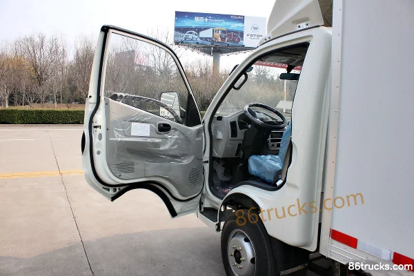 Foton Times K1 68 hp 4X2(6 wheels) 3.02m double-row van light truck Cab (1) | 86Trucks