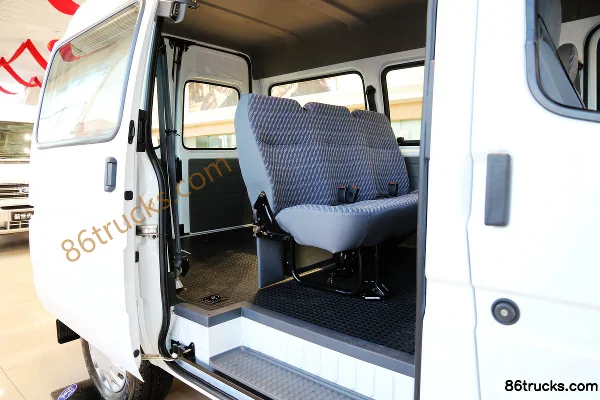 JMC Classic Transit 2016 109hp Enclosed Van (Short Wheelbase) Cargo Box (2) | 86Trucks
