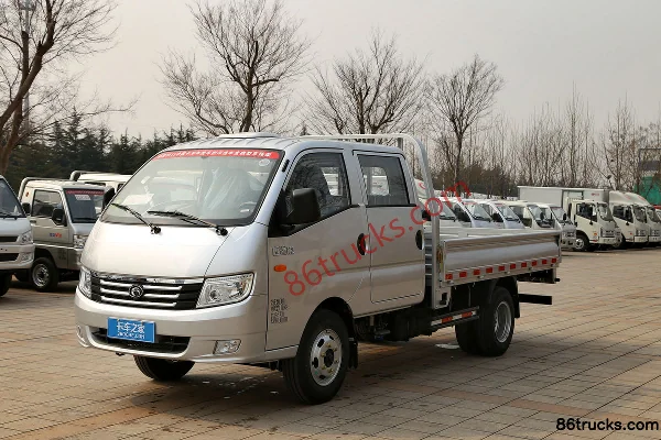Foton Shidai Kangrui K2 82 ch, 4X2(6 roues), 3 m double cabine plateau léger Extérieur (3) | 86Trucks