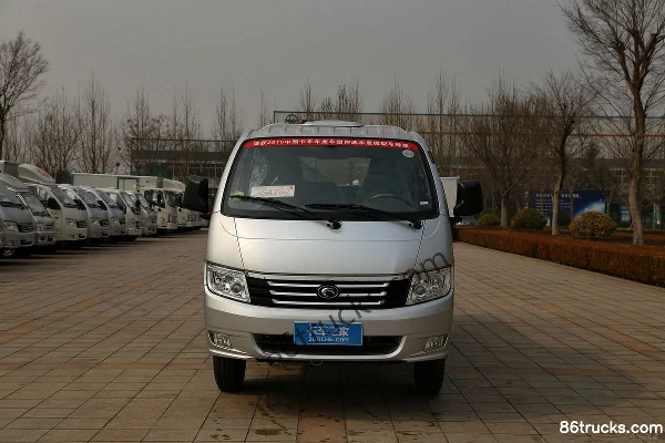 Foton Shidai Kangrui K2 82 ch, 4X2(6 roues), 3 m double cabine plateau léger Extérieur (2) | 86Trucks