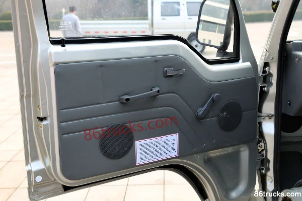 Foton Yuling V1 1,8 L 68 ch 4X2(6 roues) diesel plateau à ridelles double cabine micro camion (Quanchai) (2) | 86Trucks