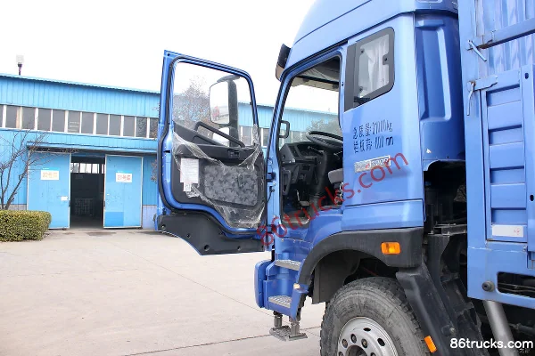 Foton Ruivo Medium Truck 310 hp 8X4(12 wheels) Cargo Truck Chassis Cab (1) | 86Trucks