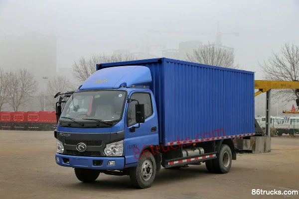 Foton Ruivo 154hp 4X2(6 wheels) 4.8m semi-row van cargo truck Exterior (3) | 86Trucks