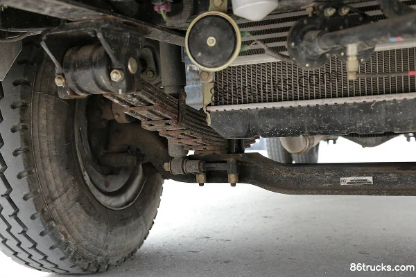 Foton Ruivo 154hp 4X2(6 wheels) 4.8m semi-row van cargo truck Chassis (2) | 86Trucks