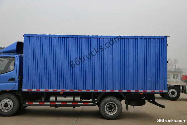 Foton Ruivo 154hp 4X2(6 wheels) 4.8m semi-row van cargo truck Body (2) | 86Trucks