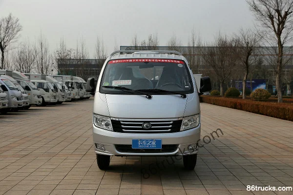 Foton Forland Kangrui K2 82hp 4X2(6 wheels) 3.4m Semi-cab Flatbed Light Truck Exterior (2) | 86Trucks