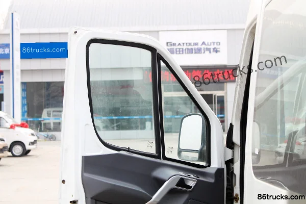 JAC Sunray 6 series 120 ch passenger vehicle (10 seats) Cabine (1) | 86Trucks