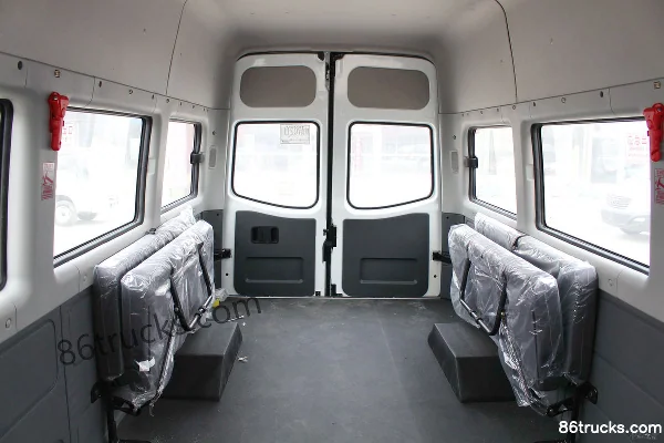 JAC Sunray 6 series 120 ch passenger vehicle (10 seats) Caisse (1) | 86Trucks