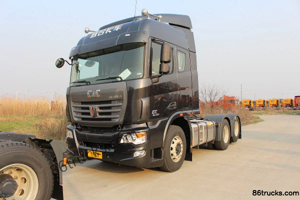 Union Truck U460 Heavy Truck 460 hp 6X2R Tractor Truck Exterior (2) | 86Trucks
