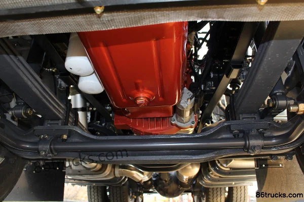 Union Truck U460 Heavy Truck 460 hp 6X2R Tractor Truck Chassis (2) | 86Trucks