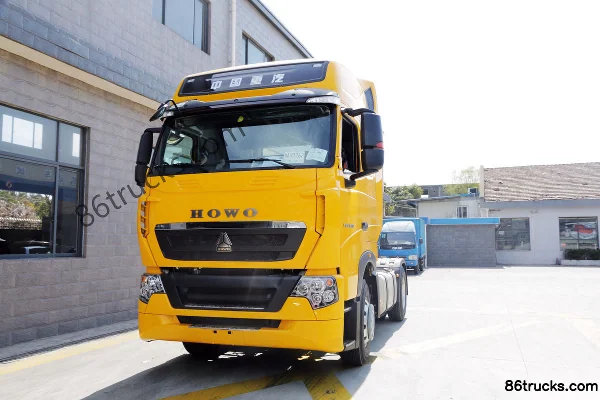 Sinotruk HOWO T7H Heavy Truck 540 hp 4X2(6 wheels) Tractor Truck (High Roof) Exterior (3) | 86Trucks