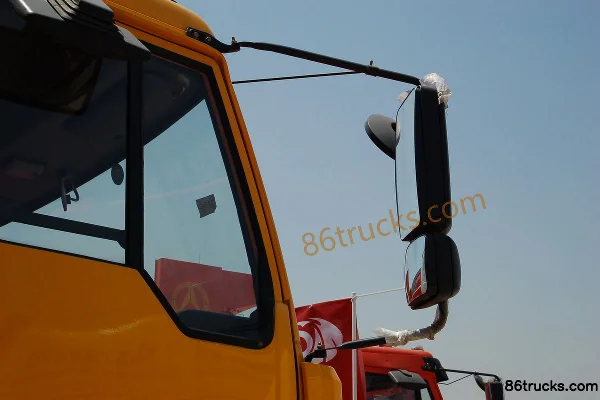 SAIC Hongyan King Kong Heavy Truck 310 hp 6X4(10 wheels) 5.2m dump truck Exterior