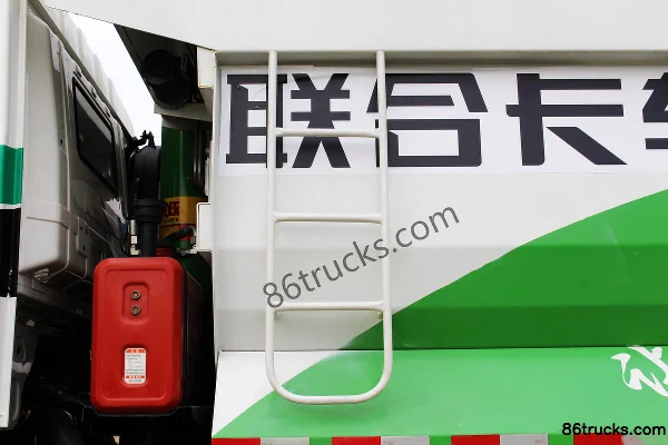 Union Truck U300 300 ch 8X4(12 roues) camion benne 6 m Carrosserie (3) | 86Trucks