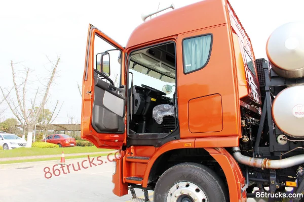 Union Truck U380 Heavy Truck 380 hp 6X2(8 wheels) LNG Tractor Truck Cab (1) | 86Trucks