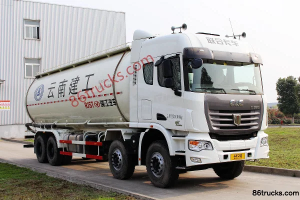 Union Truck Union Truck U-Series Heavy Truck powder tank truck