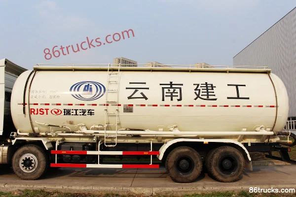 Union Truck U380 380 hp 8X4(12 wheels) Powder Material Truck Body (2) | 86Trucks