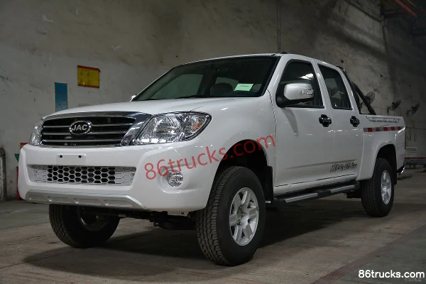 JAC Ruiling V5 Édition limitée 2015 2 roues motrices 2,2 L essence grande double cabine pick-up Extérieur (3) | 86Trucks