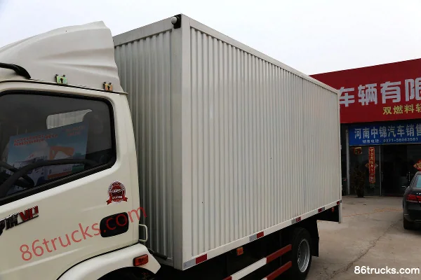 Dongfeng Yuhu 112 hp 4X2(6 wheels) Gasoline/CNG 4.2m single-row van light truck (DFD5032XXYLN1) Body (1) | 86Trucks