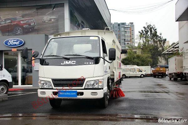 JMC Xinshunda 109 hp 4X2(6 wheels) Sweeper Truck (Huawei Chiled Brand) Exterior (2) | 86Trucks
