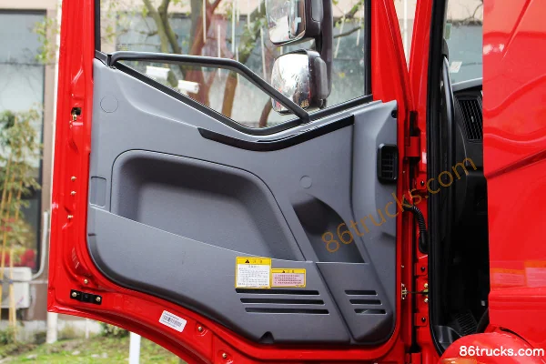 FAW Jiefang J6M Heavy Truck 350 hp 4X2(6 wheels) Port Tractor Truck Cab (3) | 86Trucks