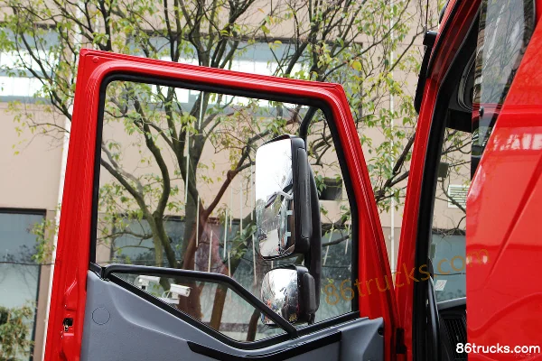 FAW Jiefang J6M Heavy Truck 350 hp 4X2(6 wheels) Port Tractor Truck Cab (2) | 86Trucks