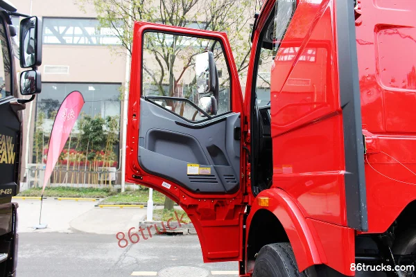 FAW Jiefang J6M Heavy Truck 350 hp 4X2(6 wheels) Port Tractor Truck Cab (1) | 86Trucks