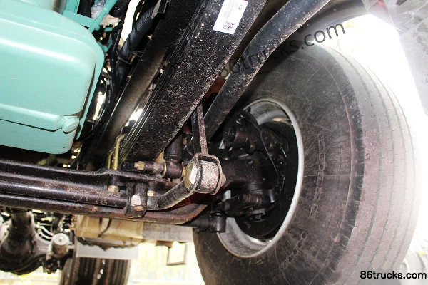 FAW Jiefang J6P poids lourd 420 ch 6X4(10 roues) Tracteur routier Châssis (3) | 86Trucks