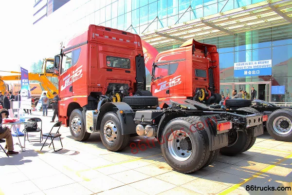 FAW Jiefang Qingdao JH6 Heavy Truck 350 hp 6X2(8 wheels) Tractor Truck Exterior (3) | 86Trucks