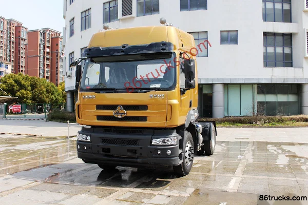 Dongfeng Liuqi Chenglong M5 Heavy Truck 330 hp 4X2(6 wheels) Tractor Truck Exterior (3) | 86Trucks