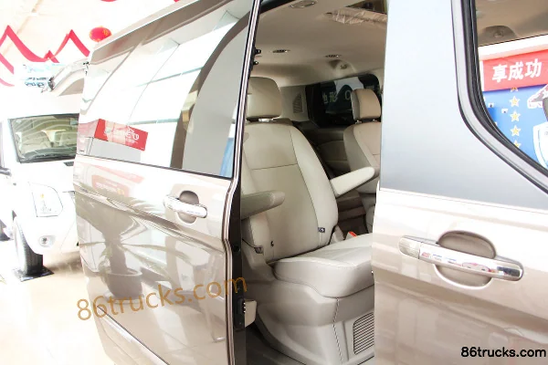 Ford Tourneo Titanium Elite Auto 203hp 2.0T panel van Cargo Box (2) | 86Trucks