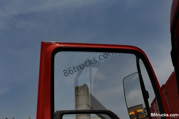 Dongfeng Commercial Vehicle Tianjin Medium Truck 180hp 4X2(6 wheels) 3800mm Wheelbase Cargo Truck Chassis Cab (1) | 86Trucks