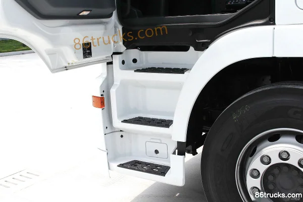 Mercedes-Benz Actros camion lourd 410 ch 4X2(6 roues) tracteur routier (modèle 2040) Cabine (2) | 86Trucks