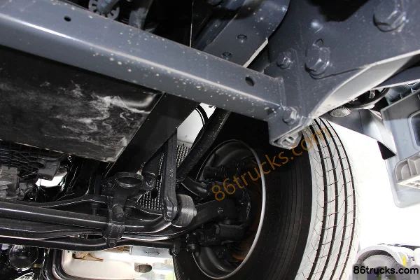 Mercedes-Benz Actros camion lourd 410 ch 4X2(6 roues) tracteur routier (modèle 2040) Châssis (2) | 86Trucks