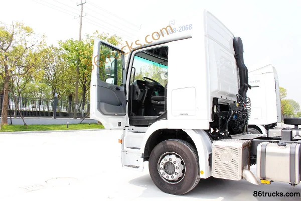 Mercedes-Benz Actros Heavy Truck 440 hp 6X2R Tractor Truck (Model 2644E5) Cab (1) | 86Trucks