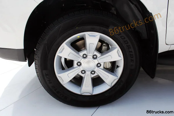 JAC T6 4WD 2.0T diesel pickup truck Body (3) | 86Trucks