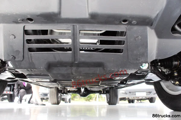JAC T6 4WD 2.0T diesel pickup truck Body (1) | 86Trucks