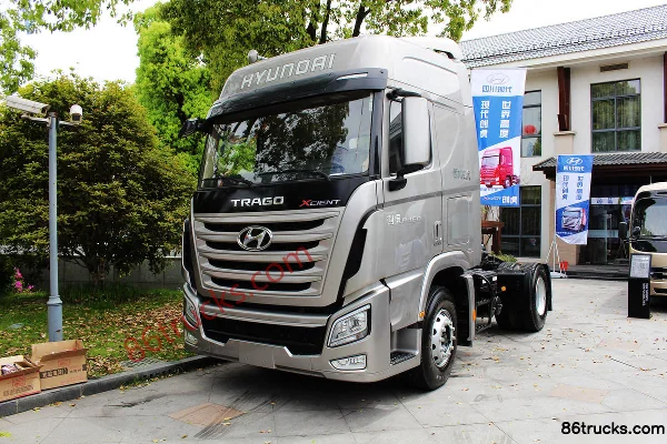Sichuan Hyundai Chuanghu XCIENT P360 heavy truck lightweight 360hp 4X2(6 wheels) tractor truck Exterior (2) | 86Trucks