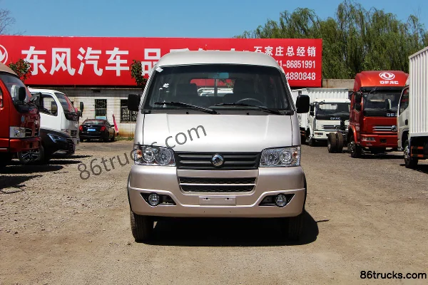 Dongfeng T3 (formerly Xiaobawang W) 87hp 4X2(6 wheels) 2.2m Double Row Flatbed Mini Truck Exterior (2) | 86Trucks
