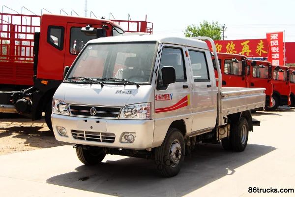 Dongfeng 103 hp 4X2(6 wheels) 2.1m double-row flatbed mini truck Exterior (3) | 86Trucks