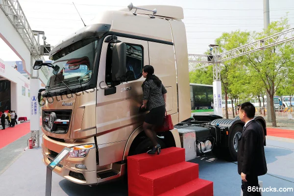 Beiben V3ET Heavy Truck High Efficiency 460 hp 6X4(10 wheels) Tractor Truck Exterior (3) | 86Trucks